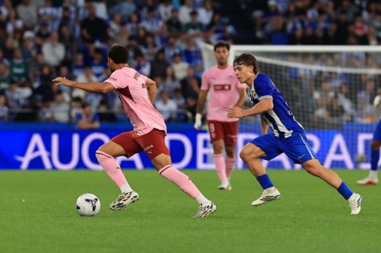 Full Match: Dep. La Coruna vs Valencia CF (00:30 – 31/08)