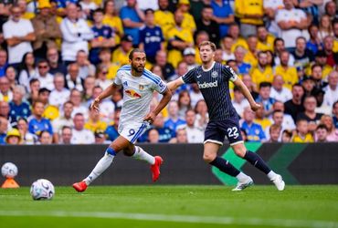 Leeds United vs Brentford (20:00 – 30/08)