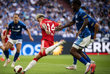 Schalke 04 vs Bayern Munich (23:30 – 05/09)
